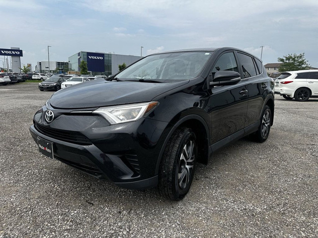 2016 Toyota RAV4 LE AWD in Cars & Trucks in London - Image 3