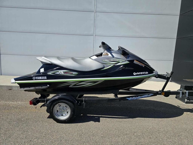 2011 Yamaha wave runner vx1100 3 place in Personal Watercraft in Saguenay
