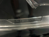 **SPRING SPECIAL!** FEATURING : 4MATIC AWD, LED HIGH PERFORMANCE HEADLIGHTS, MULTI DRIVE MODES, FINI... (image 2)