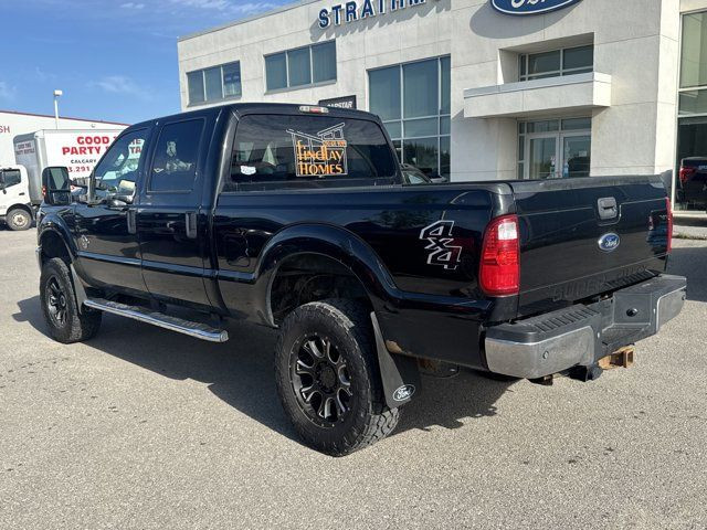 2016 Ford Super Duty F-350 SRW XLT - DIESEL in Cars & Trucks in Calgary - Image 2