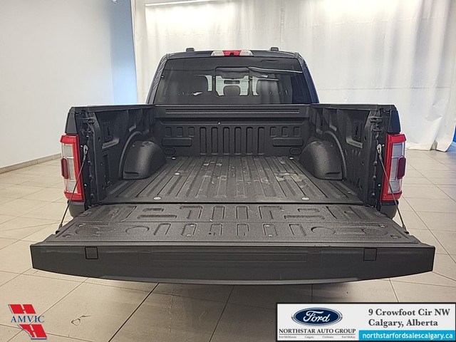 2021 Ford F-150 Lariat HEATED/COOLED LEATHER SEATS - MOONROOF -  in Cars & Trucks in Calgary - Image 2