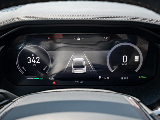 2025 Jeep Wagoneer S Premium in Cars & Trucks in Barrie - Image 3