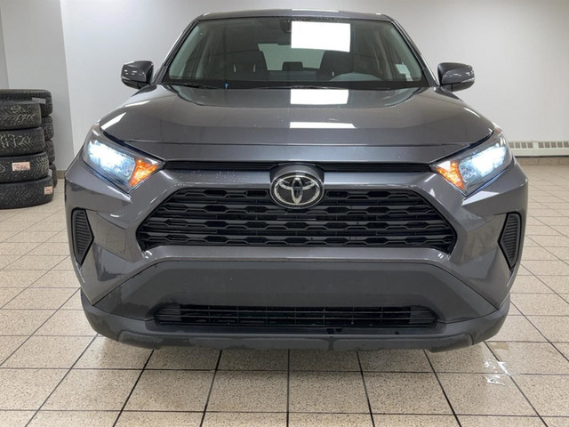 2022 Toyota RAV4 LE in Cars & Trucks in Calgary - Image 4