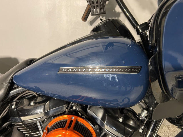 2019 Harley-Davidson FLTRXS - Road Glide Special in Touring in Calgary - Image 3