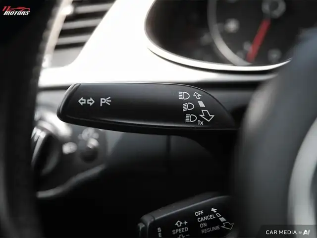 2015 Audi A4 4dr Sdn Man Komfort plus quattro | NO ACCIDENTS in Cars & Trucks in City of Toronto - Image 17