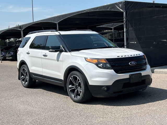 2014 Ford Explorer SPORT 4X4 - SUNROOF / LEATHER / NAVIGATION in Cars & Trucks in Calgary - Image 3