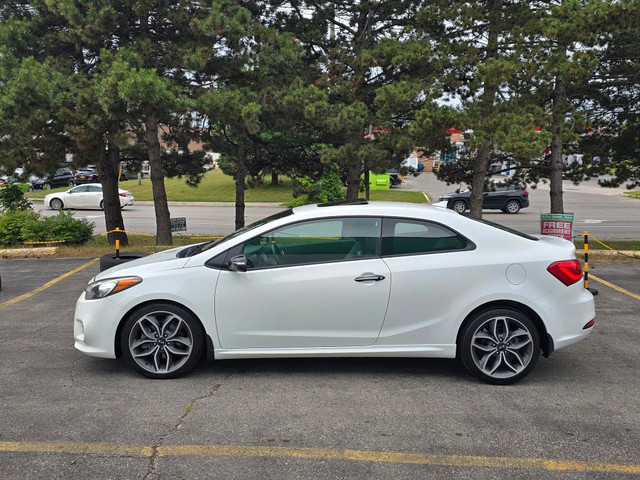 KIA FORTE KOUP SX | AUTO | TOP OF THE LINE | SUNROOF | LEATHER | in Cars & Trucks in Mississauga / Peel Region - Image 2