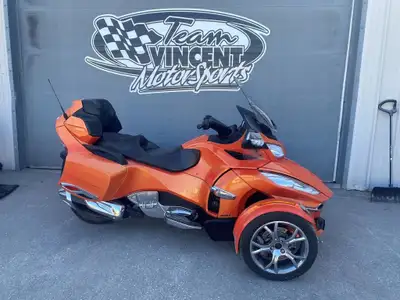 2019 Can-Am Spyder RT Limited Team Vincent Motorsports 2019 Canam Spyder RT Limited 19734 kms $23,00...