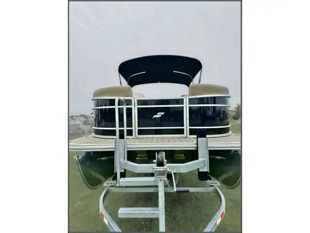 2023 Starcraft EX 22 Q *No Hidden Fees in Powerboats & Motorboats in Sarnia - Image 15