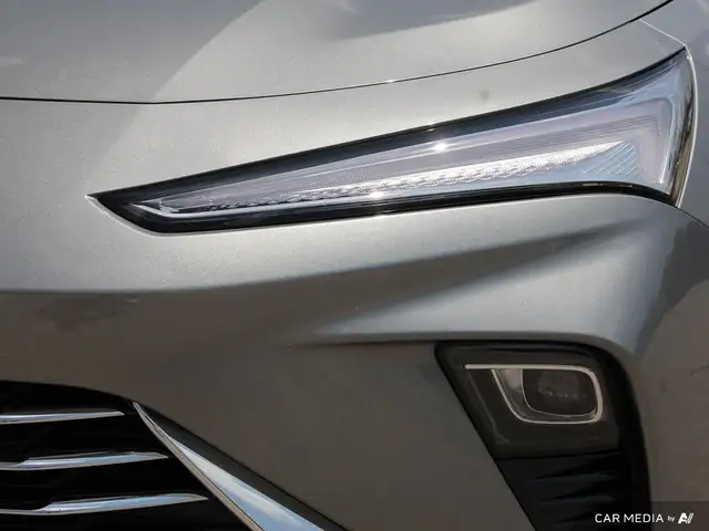 2025 Buick Envista Preferred in Cars & Trucks in London - Image 11