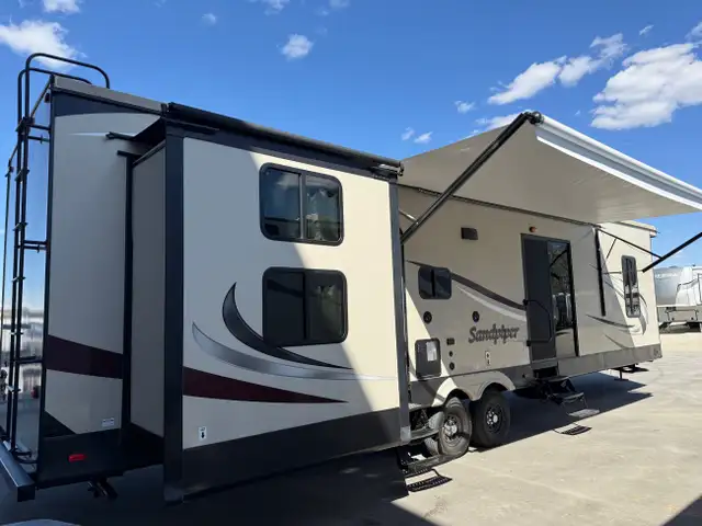 2019 Forest River Sandpiper 404QBWD  in Park Models in St. Albert - Image 9