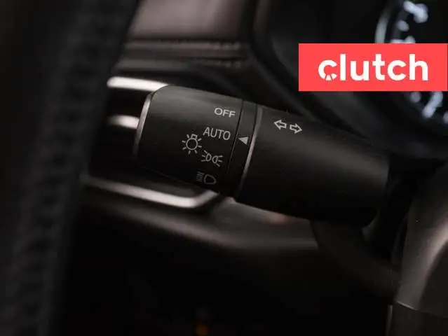 2022 Mazda CX-5 Signature AWD w/ Apple CarPlay & Android Auto, N in Cars & Trucks in Bedford - Image 25