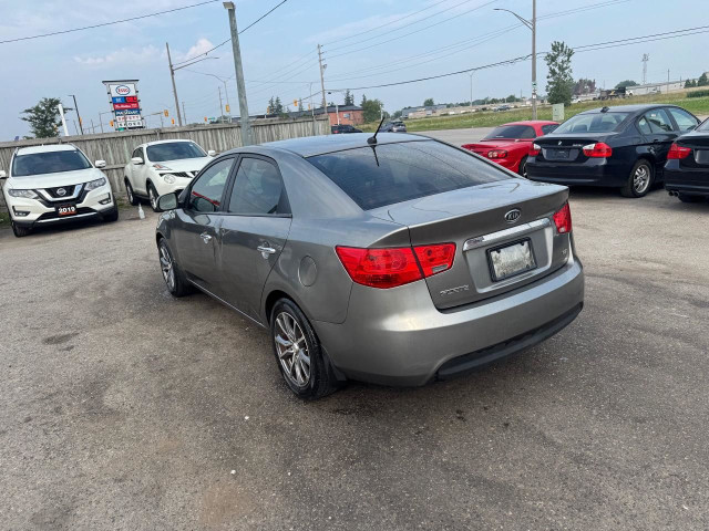 2012 Kia Forte EX, SUNROOF, AUTO, 4 CYL, AS IS SPECIAL in Cars & Trucks in London - Image 3