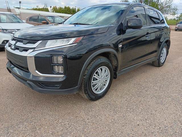2022 Mitsubishi RVR ES AWD Htd Seats, BU Cam in Cars & Trucks in Edmonton