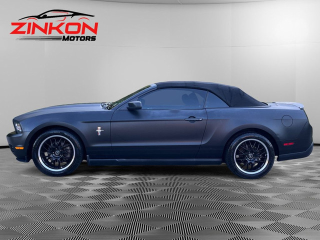 2010 Ford Mustang V6 | MANUAL | CONVERTIBLE | LEATHER | HEATED S in Cars & Trucks in Barrie - Image 3