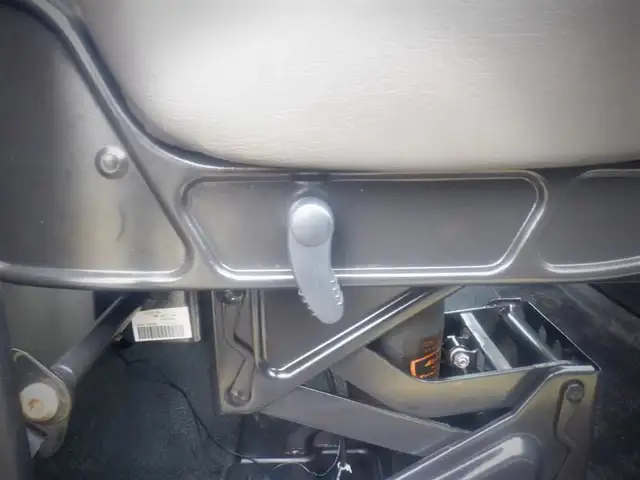 2012 international DuraStar 4300 Welding Service Truck with Air  in Heavy Trucks in Richmond - Image 37