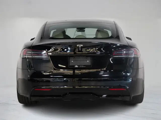 2022 Tesla Model S AWD | 21\" RIM | YOKE STEERING in Cars & Trucks in Mississauga / Peel Region - Image 8
