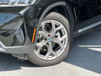2022 BMW X4 xDrive30i AWD 8-Speed Automatic Sport 2.0L I4 Turbocharged DOHC 16V LEV3-SULEV30 248hp E... (image 1)