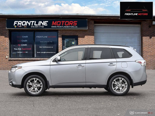 2014 Mitsubishi Outlander 4WD 4dr ES in Cars & Trucks in City of Toronto - Image 3
