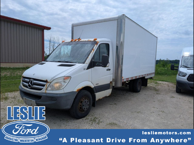 2011 Mercedes-Benz Sprinter 2WD Reg Cab 170" WB in Cars & Trucks in Stratford