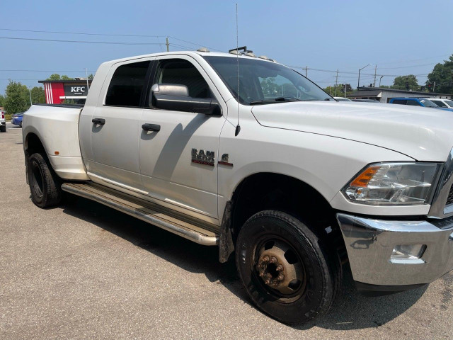 2017 Ram 3500 in Cars & Trucks in Ottawa - Image 4
