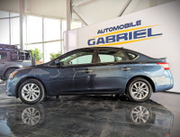Comes equipped with: Power Mirrors, Sunroof , Shark fin antenna, Halogen Headlamps, Courtesy lights,... (image 7)