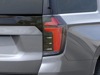 Engine: 5.3L V8 (image 3)