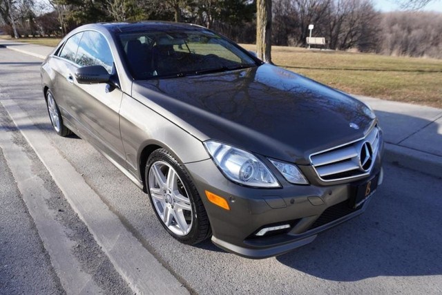  2010 Mercedes-Benz E-Class NO ACCIDENTS / STUNNING COMBO / SUMM in Cars & Trucks in Mississauga / Peel Region - Image 3