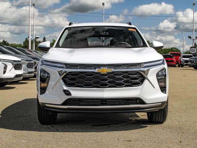 2025 Chevrolet Trax LT in Cars & Trucks in Edmonton - Image 3