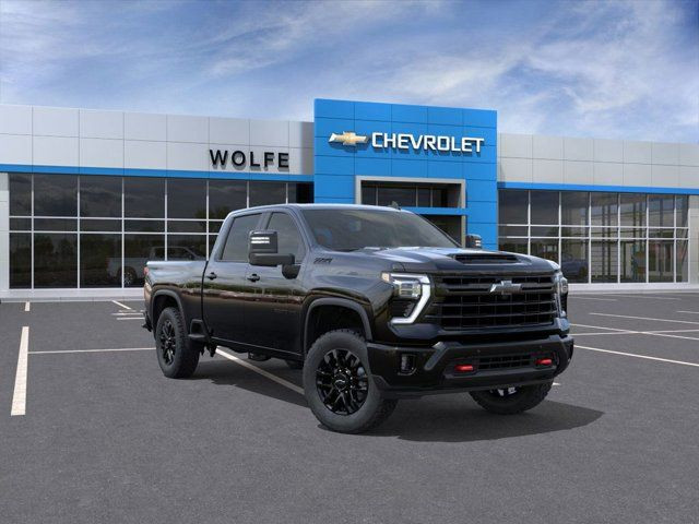 2025 Chevrolet Silverado 2500HD LT in Cars & Trucks in Edmonton