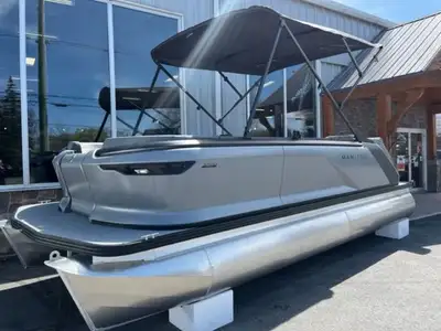 In stock 2025 Manitou Cruise 20 Bench90 MercuryTwin toonDinette table, Battery switch, Sport bimini,...