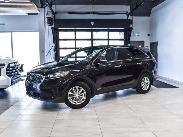 2020 Kia Sorento LX in Cars & Trucks in Calgary