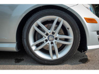 2014 Mercedes-Benz C300 4MATIC 2014 Mercedes C300 sedan. 4MATIC all-wheel-drive. Only 120,000 kilome... (image 7)