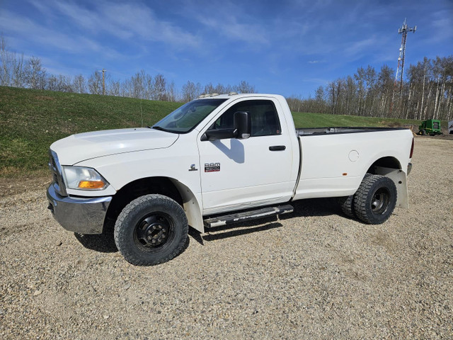 2012 Dodge 3500 in Cars & Trucks in Edmonton