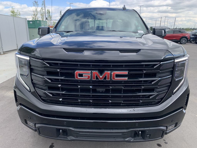 2025 GMC Sierra 1500 Elevation in Cars & Trucks in Calgary - Image 2