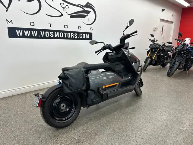2022 BMW CE 04 CE 04 - V6558 - -Financing Available** in Sport Bikes in Markham / York Region - Image 5