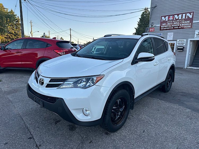 2015 Toyota RAV4 AWD 4dr Limited in Cars & Trucks in City of Toronto - Image 3