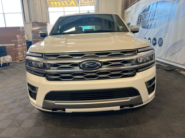 2024 Ford Expedition PLATINUM MAX | HEAVY DUTY TRAILER TOW PKG | in Cars & Trucks in Lloydminster - Image 3