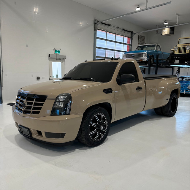 2009 Chevrolet Silverado 2500 in Cars & Trucks in Guelph - Image 2