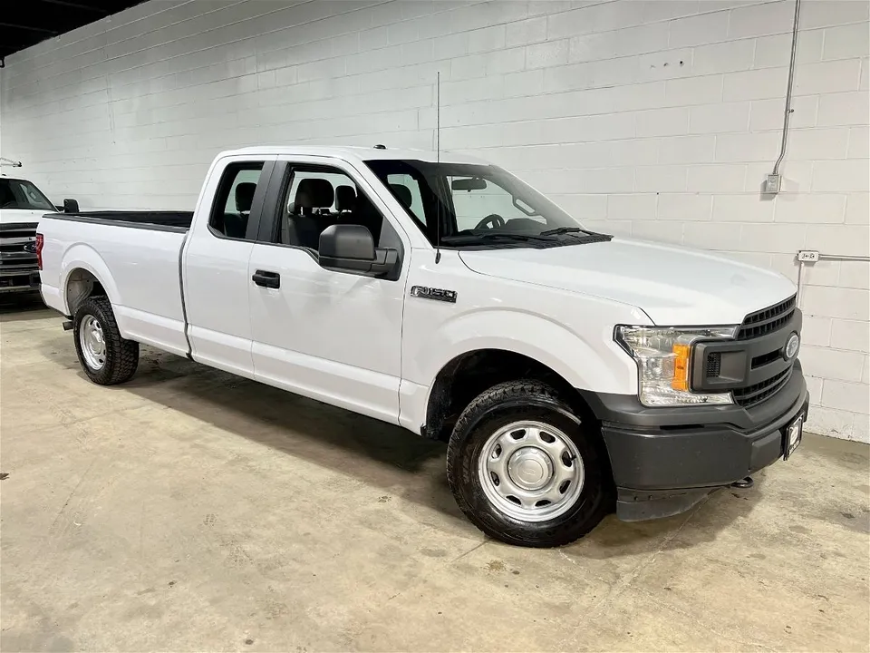 2018 Ford F-150 8FT LONG BOX! 4X4! ONE OWNER! WE FINANCE!