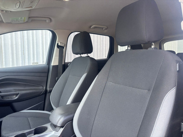 2013 Ford Escape S 4dr Front-wheel Drive Automatic in Cars & Trucks in Mississauga / Peel Region - Image 4