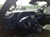 This GMC Sierra 1500 delivers a Turbocharged Diesel I6 3.0L/183 engine powering this Automatic trans... (image 7)