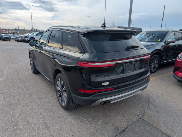 2020 Lincoln Corsair Reserve 2.0L, NAVIGATION, SUNROOF, LEATH... in Cars & Trucks in Calgary - Image 3