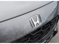 Certified. EX-L|AWD|Leather|Sunroof|Navi|CarPlay| 2024 Honda HR-V EX-L EX-L|AWD|Leather|Sunroof|Navi... (image 9)