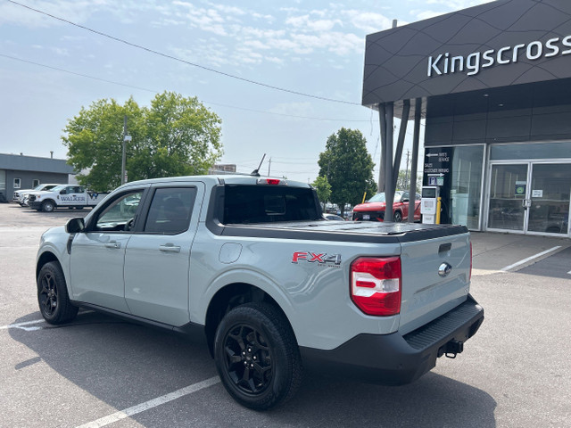2023 Ford Maverick Lariat Crew Cab AWD 2.0L Ecoboost in Cars & Trucks in City of Toronto - Image 3