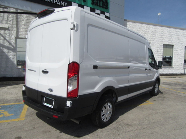 2023 Ford Transit Passenger Wagon T-250 148in WB EXT MID ROOF in Cars & Trucks in Oakville / Halton Region - Image 4