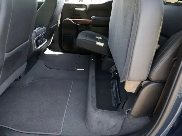 2019 GMC Sierra 1500 in Cars & Trucks in Kamloops - Image 49