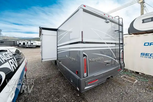 2025 Winnebago Navion 24J in RVs & Motorhomes in Kelowna - Image 5