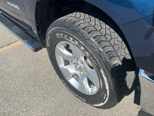 2019 Ram 1500 Big Horn Crew Cab SWB 4WD in Cars & Trucks in Mississauga / Peel Region - Image 4