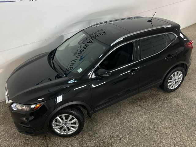 2022 Nissan Qashqai SV SV/SUNROOF/BLACK/OFF 1 OWNER NISSAN LE... in Cars & Trucks in Belleville - Image 2